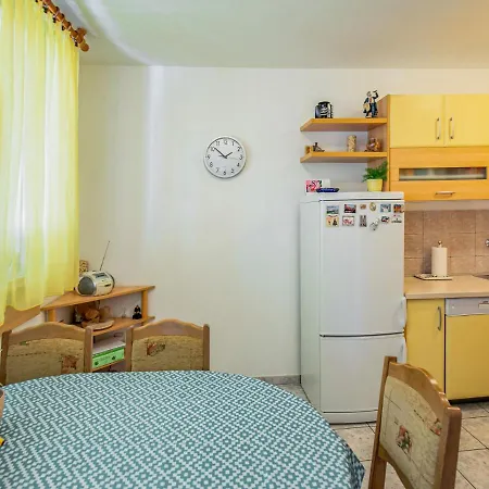 Fabulous In Near Seabeach And Nightlife Apartman *