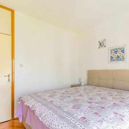 Apartman Fabulous In Near Seabeach And Nightlife *